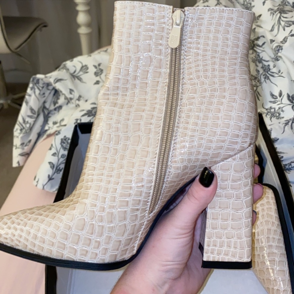 Booties beige snakeskin - Picture 2 of 2